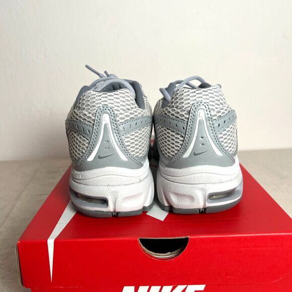 Nike Air Max Moto 2K Wolf Grey — Men’s Size 8.5 — Brand New With Box - Picture 3 of 5